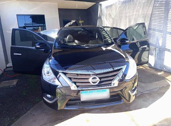 NISSAN VERSA 1.6 16V FLEXSTART SL 4P XTRONIC NISSAN VERSA 1.6 16V FLEXSTART SL 4P XTRONIC